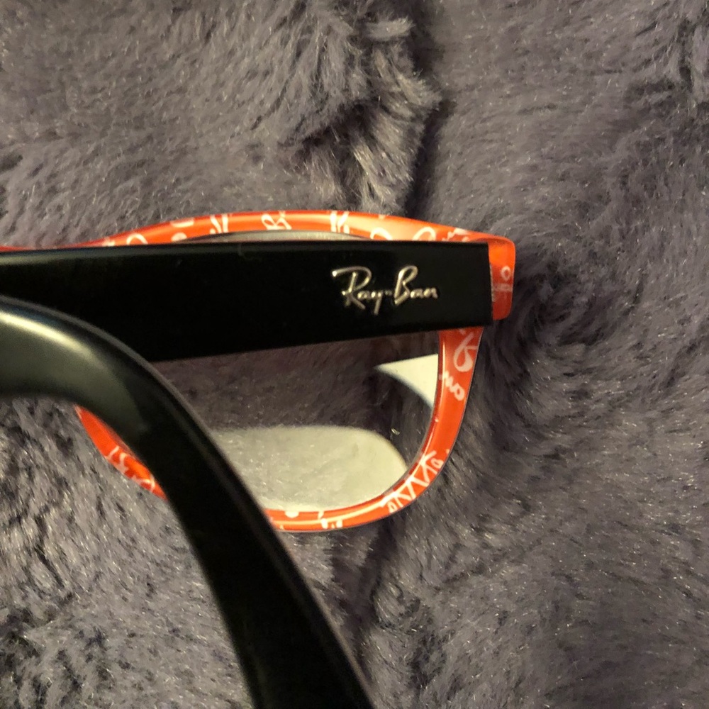 Ray-Ban Glasses - Picture 6 of 8